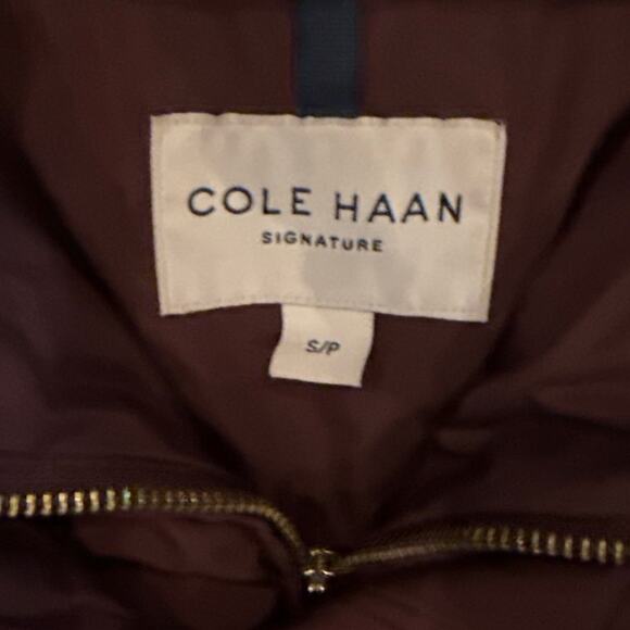 Cole Haan Signature Hooded Down Puffer Coat Small Merlot Baffle-Box Quilted - Picture 4 of 16